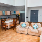 PELICAN-7-LIVING-ROOM-ROUND-VIEW-2-scaled
